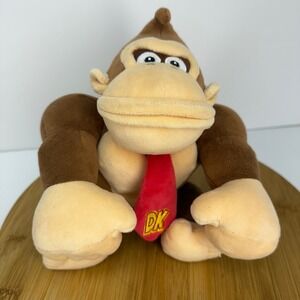 Nintendo Super Mario 8" Donkey Kong Plush Figure 2017 Excellent Condition